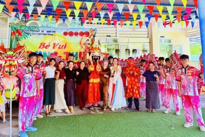 TRƯỜNG MẦM NON BÌNH TRUNG XÃ BÌNH SƠN TỔ CHỨC “VUI TẾT TRUNG THU” CHO CÁC CHÁU